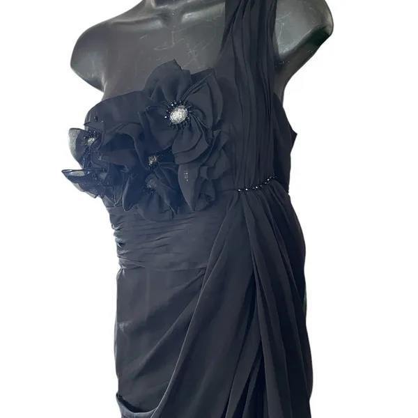 Adrianna Papell black floral embellished drape maxi night dress size 8 - Image 4