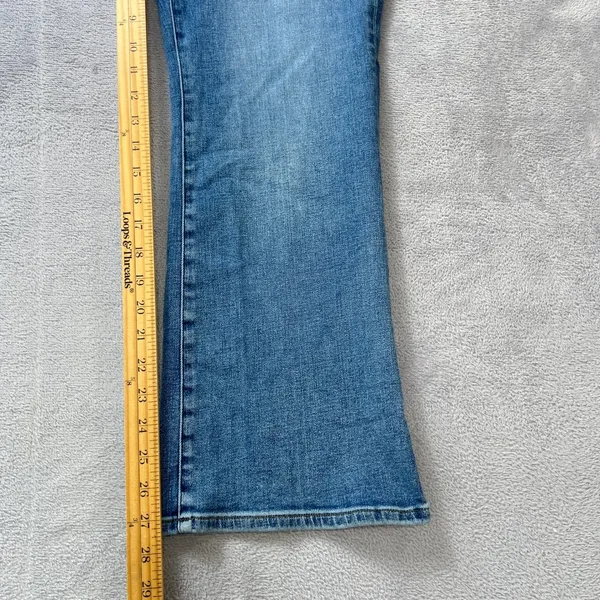 Madewell Mid-Rise Kick Out Jeans‎ Women's Size 32 Blue Denim Bootcut Stretch - Image 8