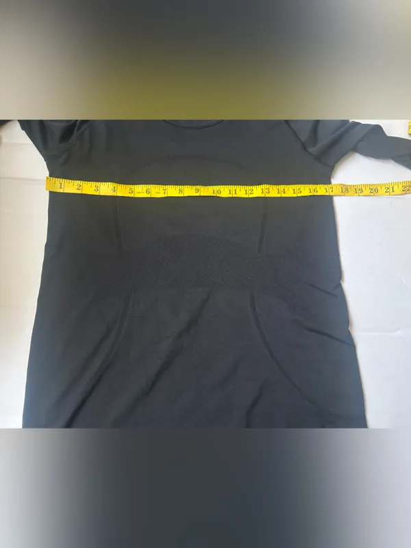 Lululemon Swiftly Tech Long Sleeve Top - Image 4