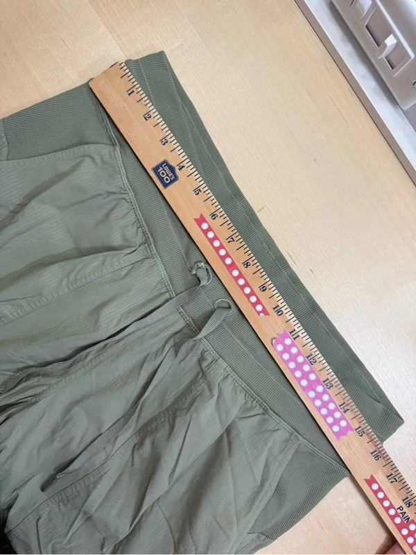 Lululemon Dance Studio Jogger in Green Twill Women’s 10 - Image 8