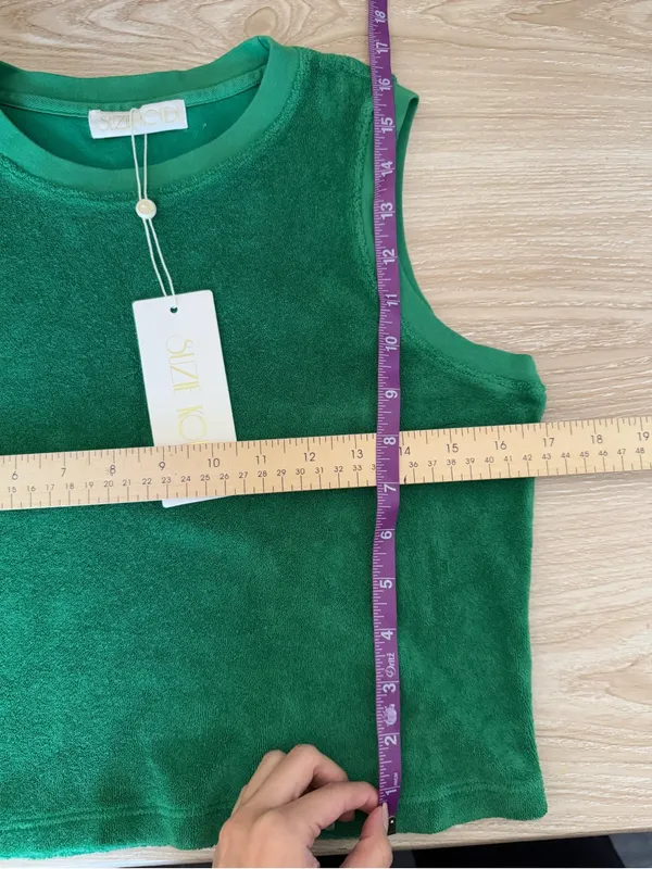 Suzi Kondi Medium NEW Mali Muscle Tee Terry Clover Green Crew Neck Lounge - Image 8