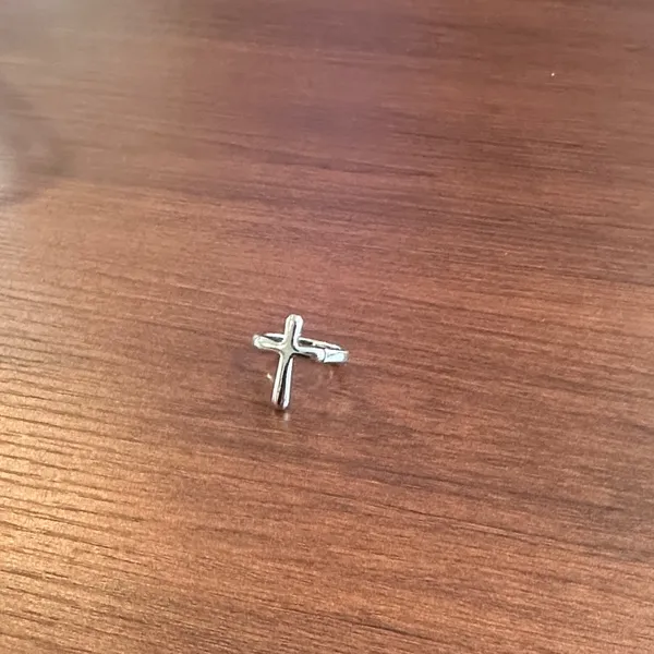 Silver Cross Ring - Image 3