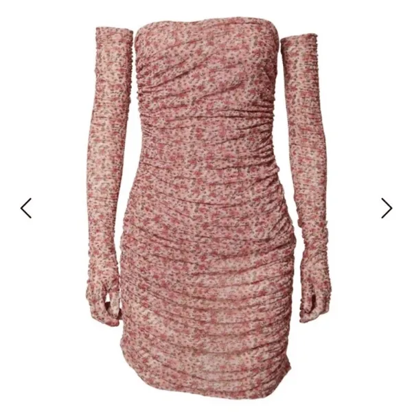 🌟SALE🌟MISCREANTS‎ x REVOLVE Cupid Ruched Mini Dress in Dusty Rose Ditsy Floral - Image 2