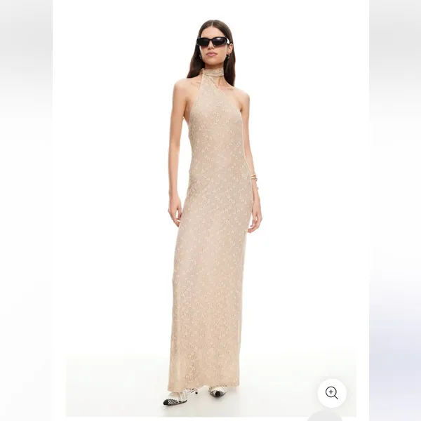 Lioness lace dress - Image 2