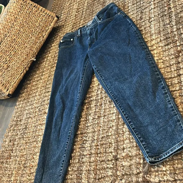 Levis Silvertab High Waisted Mom Jeans Tapered Women’s Size 29 Medium Wash - Image 3