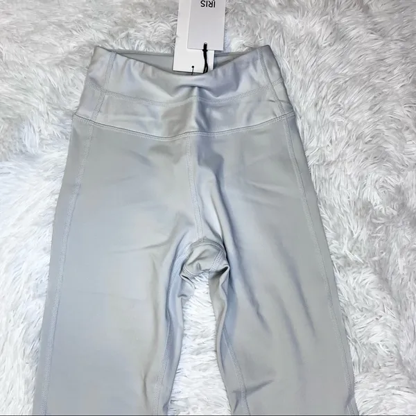 IRIS & INK // REVOLVE High Rise Leggings XS Lunar Rock Grey Athletic NWT - Image 5