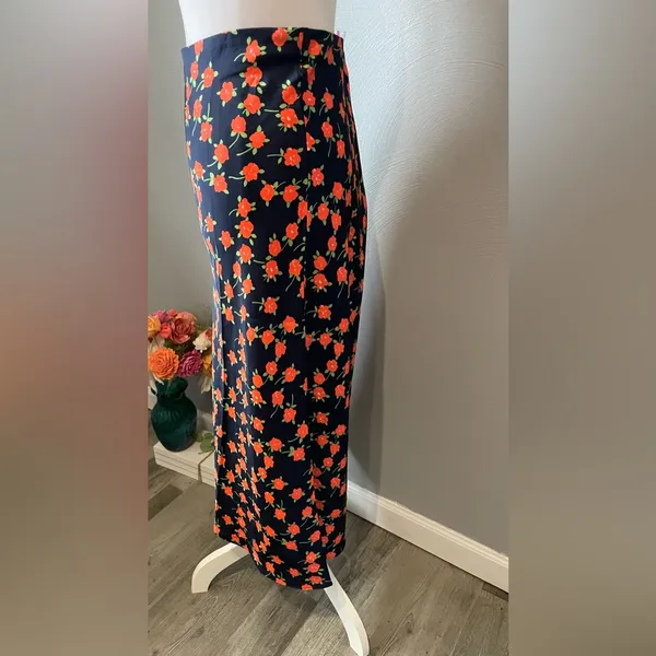J.Crew Pull-On Slip Skirt in Poppy Fields Floral Midi - Image 2
