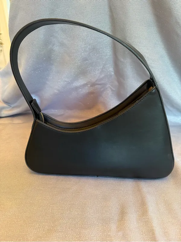 Rachel Zoe Asymmetric Shoulder Bag in black - Image 2