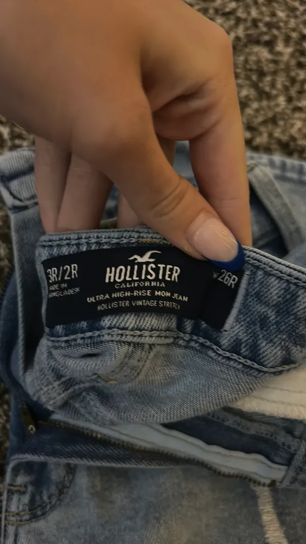 Hollister Jeans - Image 5