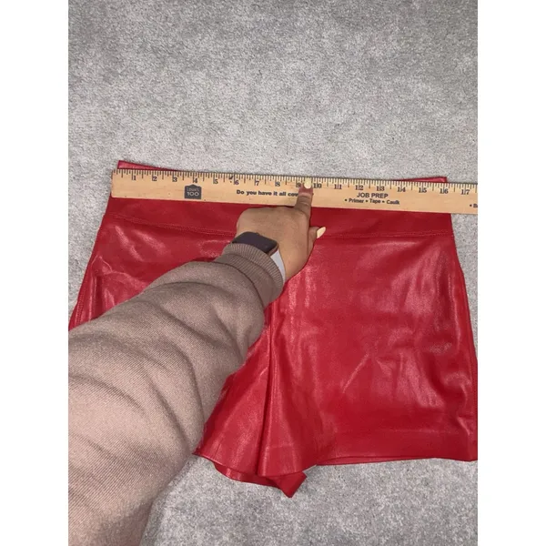 Alice + Olivia Red Vegan Leather Shorts Red SIZE 10 - Image 7