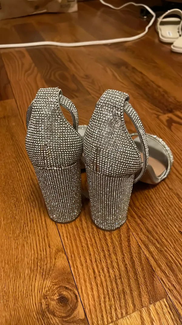 Steve Madden Heels Rhinestone Silver - Image 3