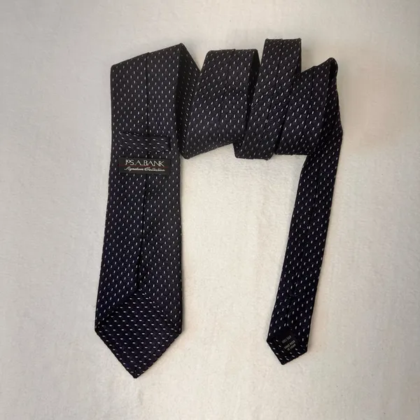 Jos.A.Bank Silk Tie Men's Necktie Executive Collection Blue Navy Geometric - Image 3