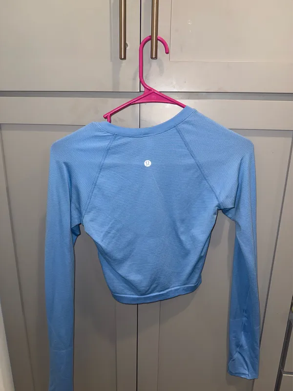 Lululemon Blue Long Sleeve Swiftly - Image 2