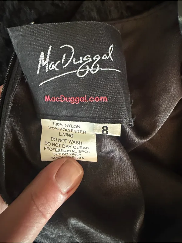 Mac Duggal Fully Beaded Whimsygoth MIDI Cocktail Sheath Dress Black 8. - Image 7