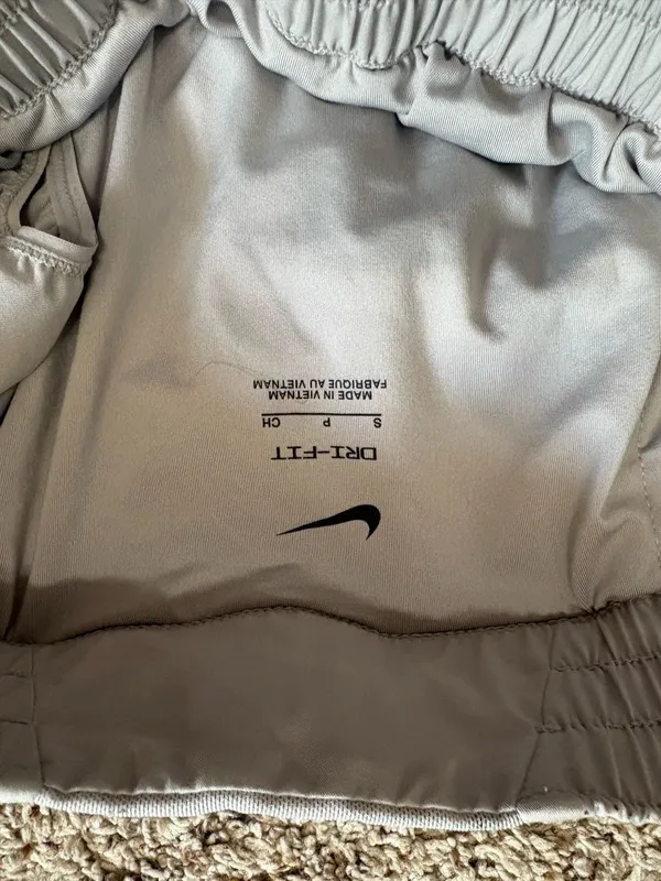 Nike Shorts Dri-Fit - Image 3
