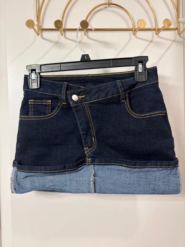 Shein Dark Denim Mini Skirt Blue - Image 3