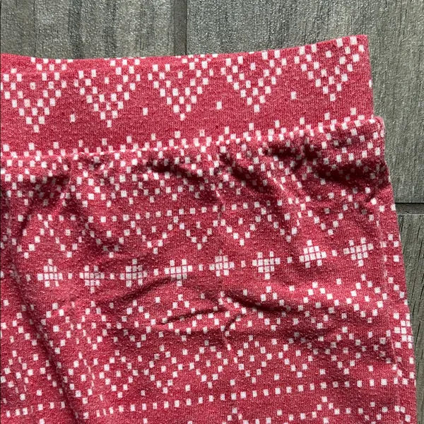 Stars Above Red and White Patterned Leggings - Image 3