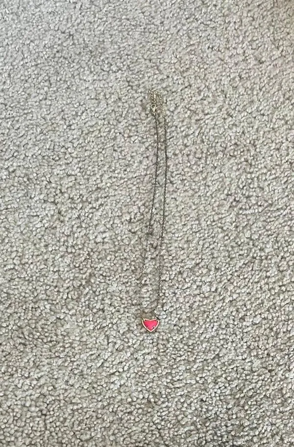 SHEIN heart necklace - Image 2