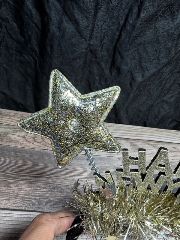 Happy New Year Headband Gold With Light Up Stars - Image 4