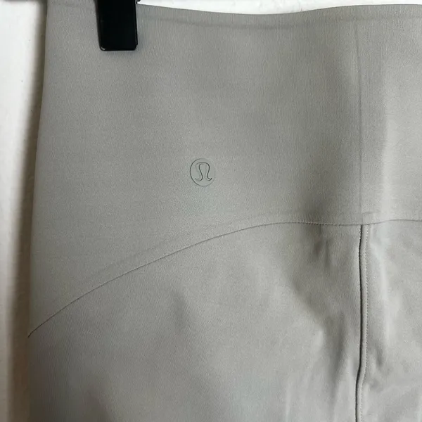 LULULEMON- Smooth Fit Pull-On High-Rise Cropped Pant Riverstone Casual Travel - Image 5