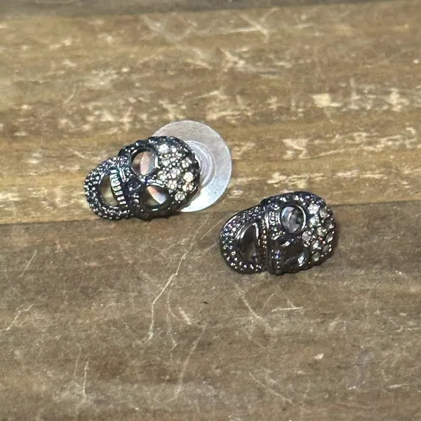 Silver tone pave skull post earrings - Image 4