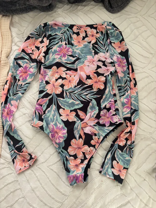 Longsleeve  One Piece - Image 10