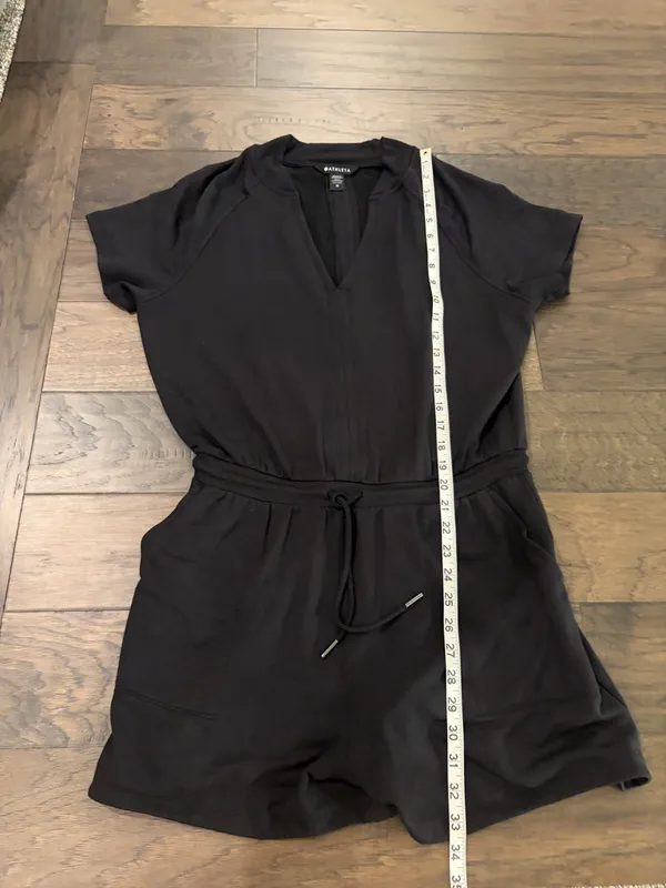 Athleta Short Sleeve Balance Romper Sz M - Image 8