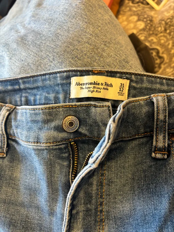 Abercrombie Super Skinny Ankle High-Rise - Image 7