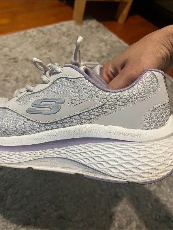 Skechers Light Gray and Lavender Lace-Up Athletic Sneakers - Image 8