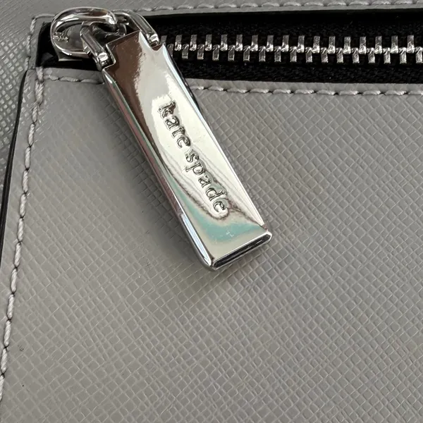 Kate Spade Staci Slim Bifold Wallet Nimbus Grey Colorblock‎ Saffiano Leather NEW - Image 4