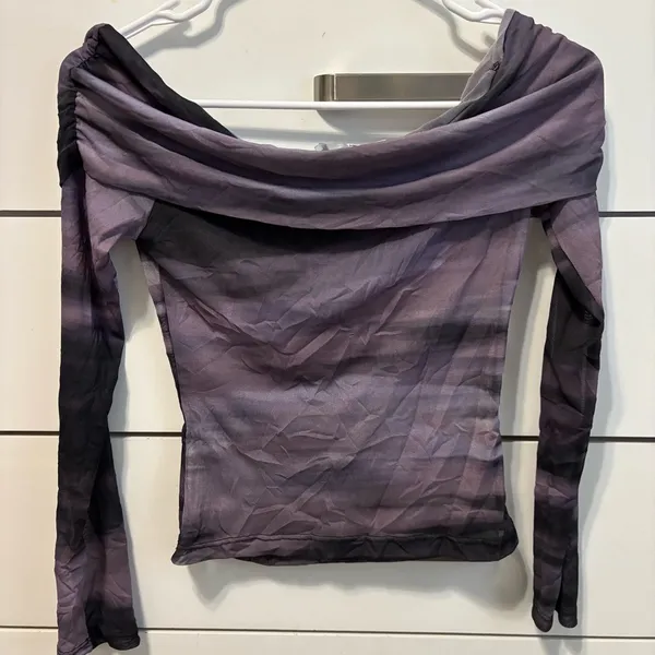 NA-KD off shoulder mesh top - Image 3