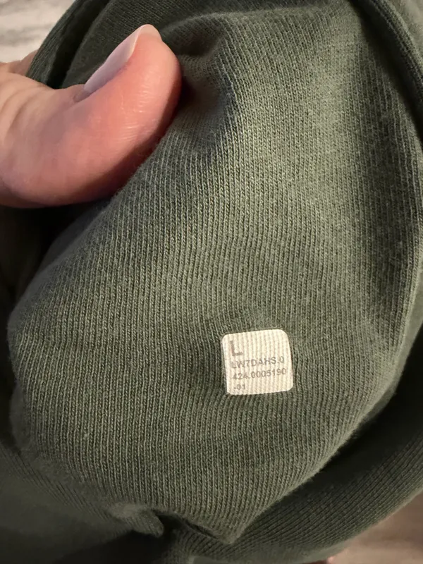 Lululemon Heavyweight Fleece Sweatshort 5" - Image 4
