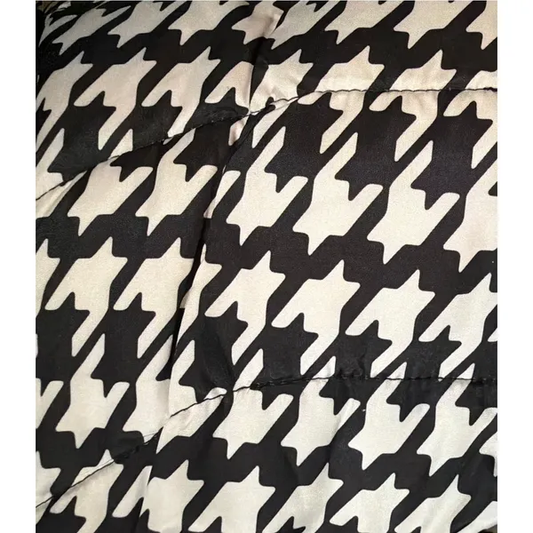 Madison Women's Sleeveless Black White Houndstooth Print Zip Up Vest Size‎ XL - Image 4