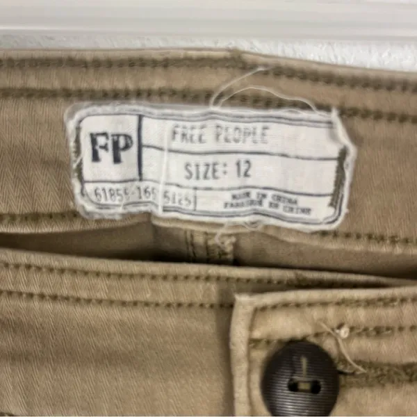 FREE PEOPLE Khaki Black Patchwork Five Pocket Cargo Style Jeans 12 Boho Casual - Image 3