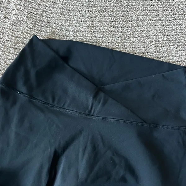 Amazon Black Leggings - Image 2