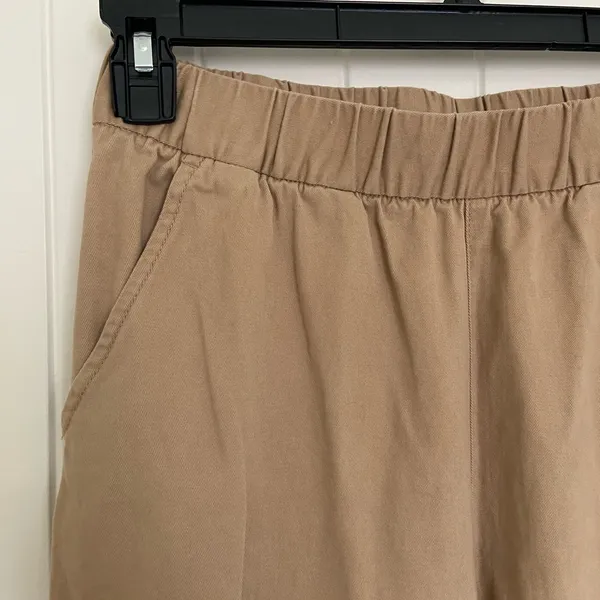 EUC H&M Divided‎ women’s tan elastic waist khaki cargo joggers pants size 6 - Image 2
