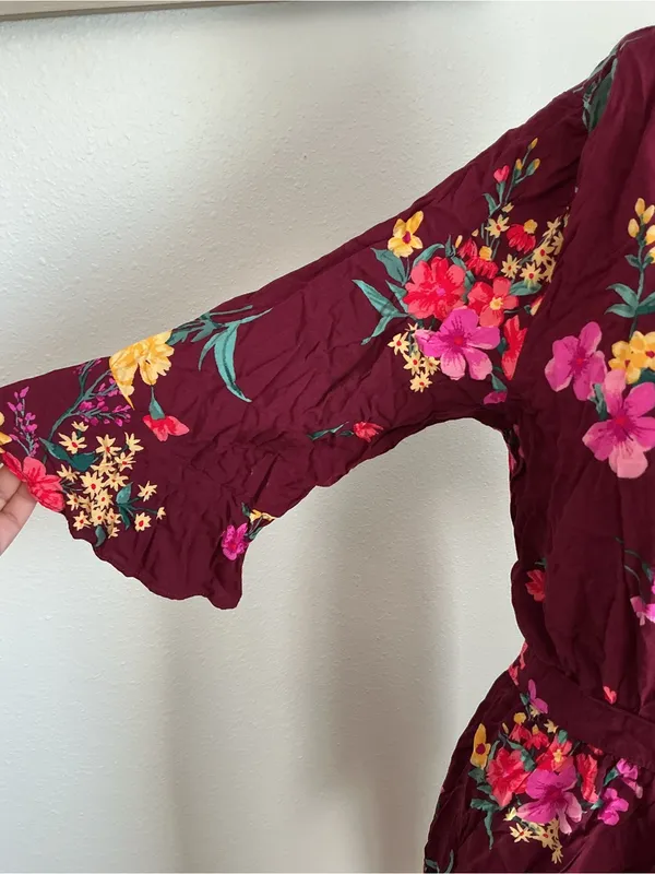 Old Navy Floral Burgundy Boho Dress Size M - Image 7