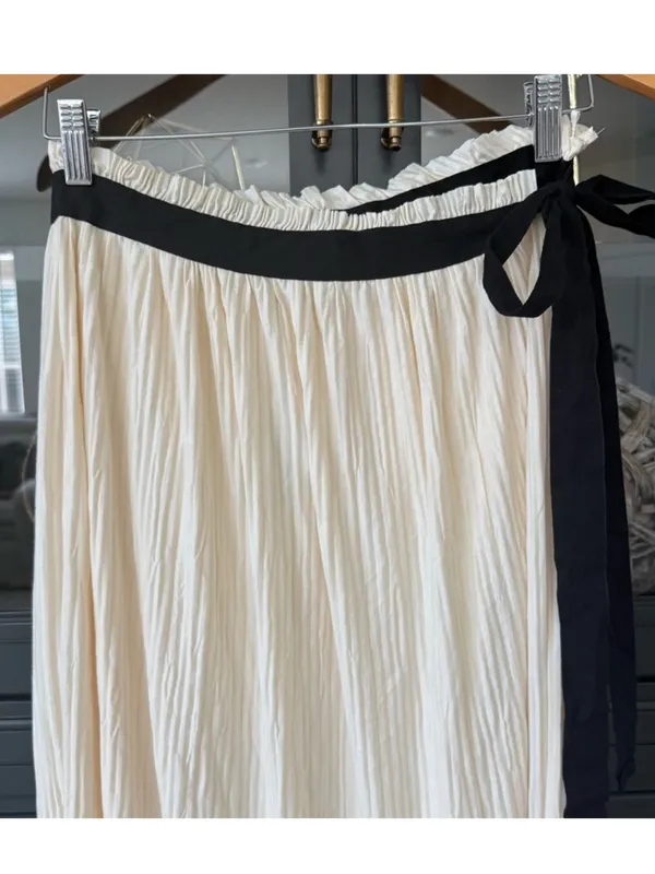 Zara NWT Cream Midi Skirt with Black Tie Waist - Image 2