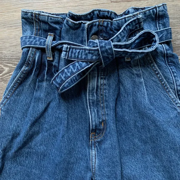 Abercrombie & Fitch Medium Wash Mom Jeans Tie Waist 00 24 - Image 2