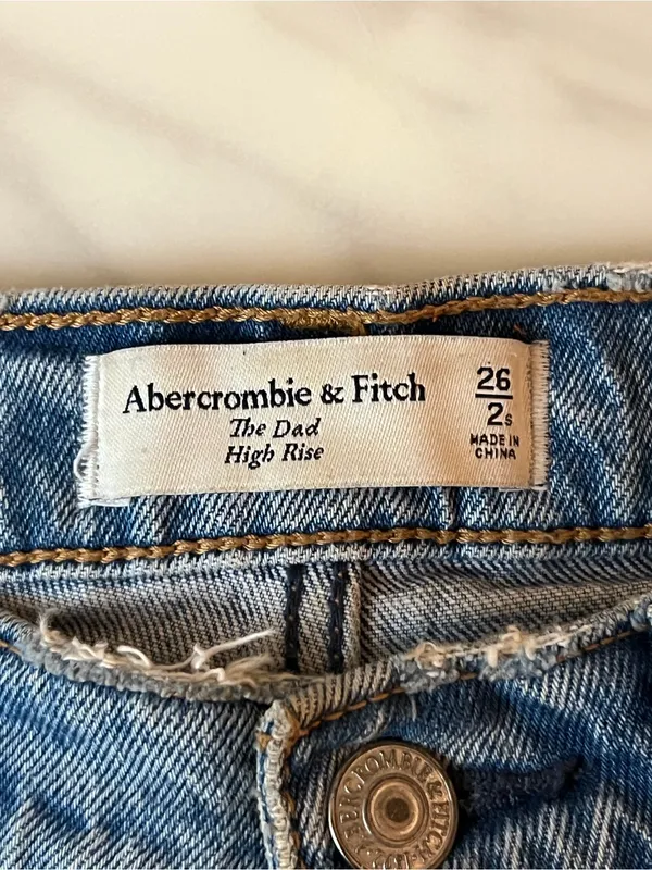 Abercrombie & Fitch The Dad High Rise Distressed Jeans Women’s 26 2S Light Wash - Image 3