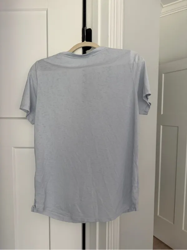 Athleta breezy scoop Light Blue V-Neck Tee short sleeve top - Image 5