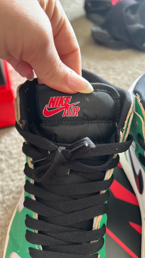 Air Jordan 1 - Image 9