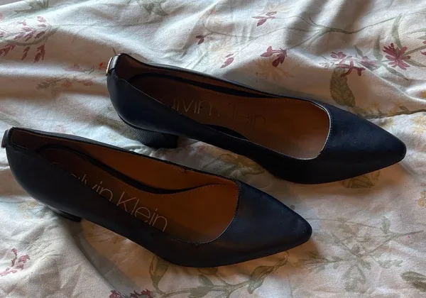 Calvin Klein Navy Natalynn Heeled Pumps - Image 2