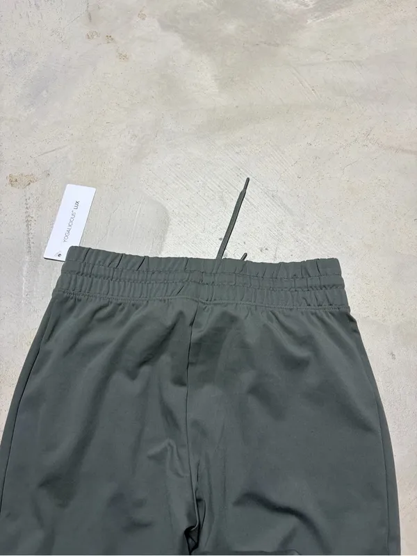 Yogalicious lux NWT lux maya illusion jogger mulled basil XS MSRP$78 - Image 7