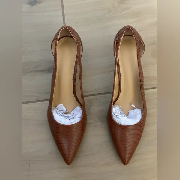 NEW Pumps Pointed Toe Pump Shoes Kitten Heel Comfort Cut Out Heel 8 - Image 5