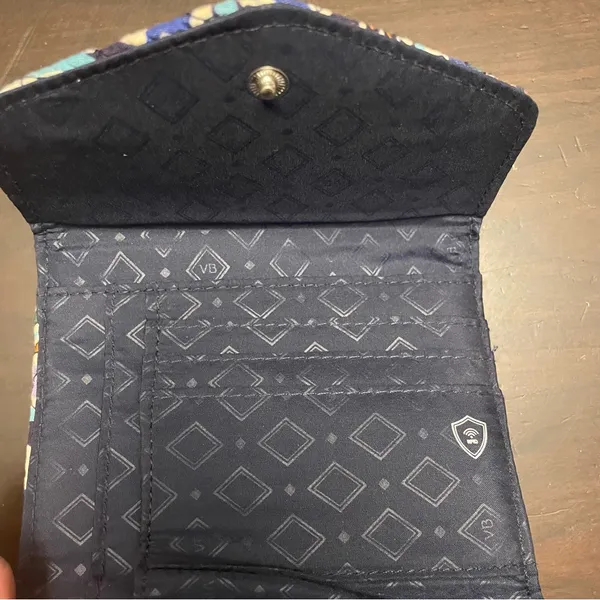 Vera Bradley Euro Wallet Lisbon Medallion RFID Trifold Snap Close Travel Compact - Image 8