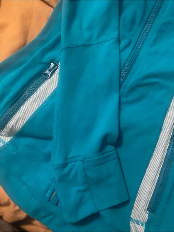 Lululemon Teal Define Jacket with Reflective Stripes - Image 10