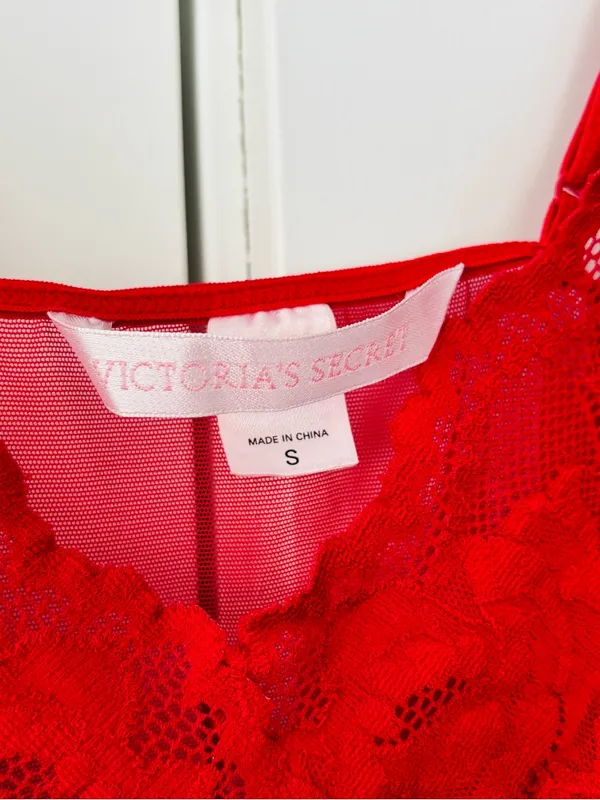 Victoria's Secret red stretch floral lace cami/slip lingerie size small - Image 3