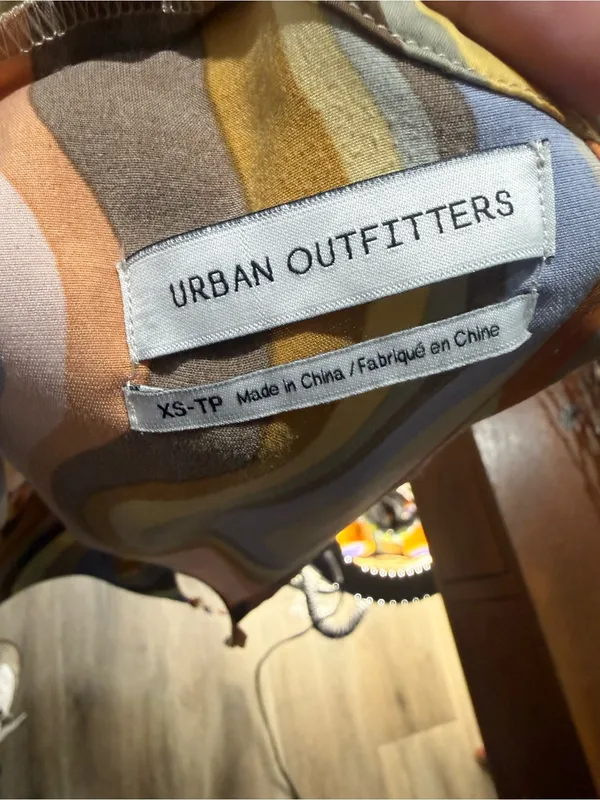 Urban Outfitters Multicolor Swirl Crop Top — Pastel Wave Print - Image 7
