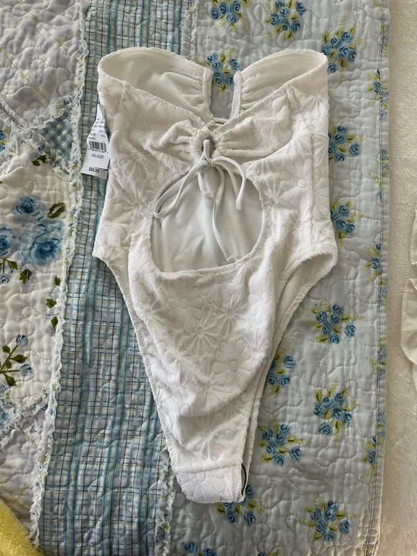 PacSun Swimsuit One-Piece - Image 2